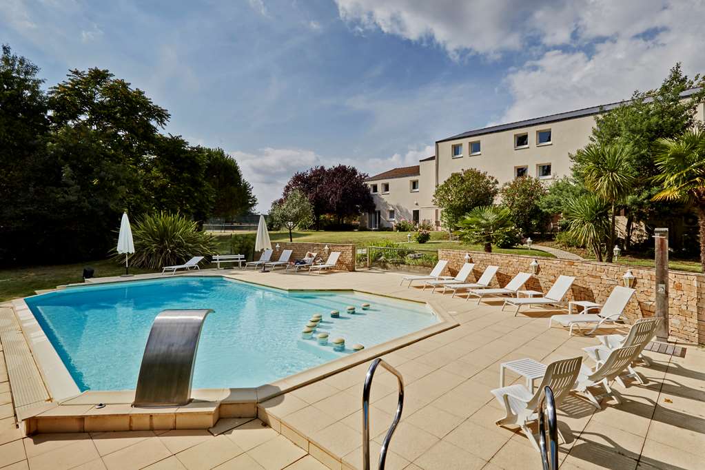 kyriad nantes sud bouaye aeroport