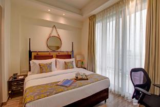 rhythm gurugram hotel and suites sohna road