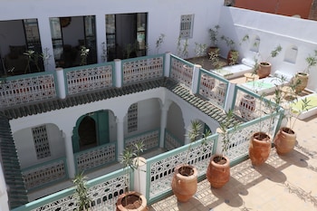 riad dar dar