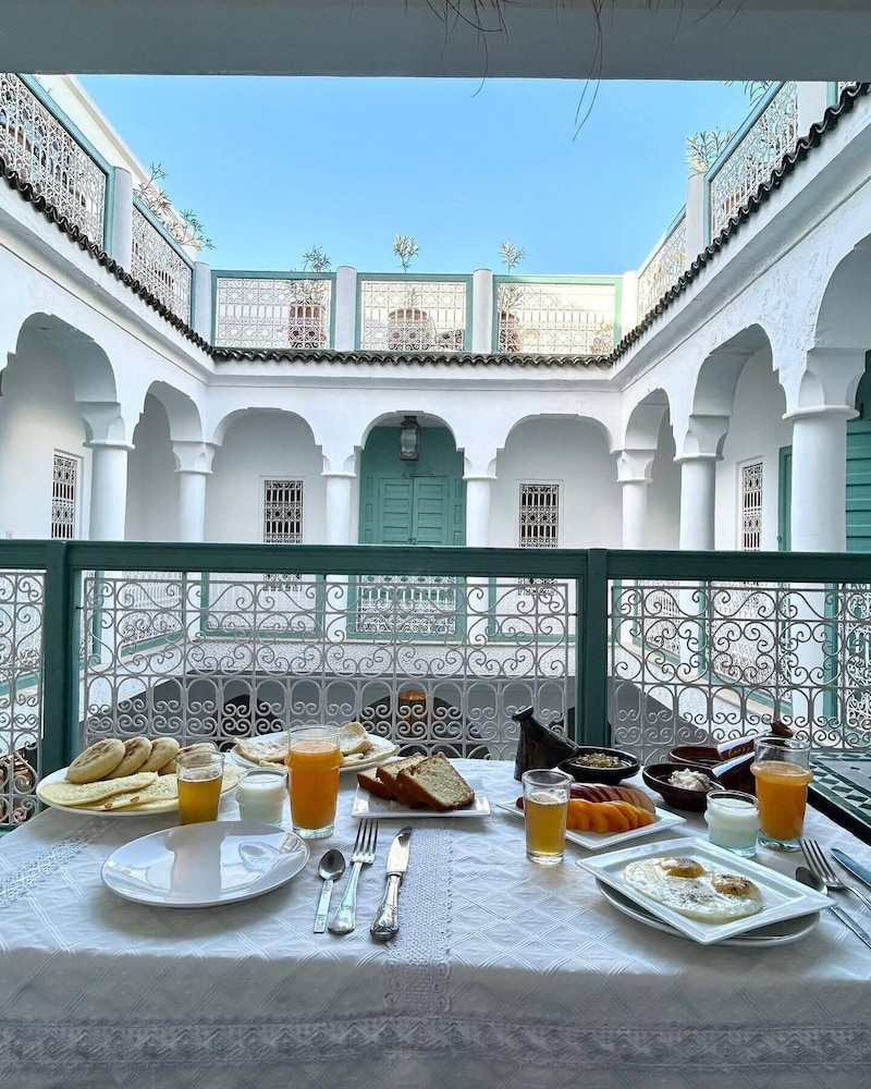 riad dar dar