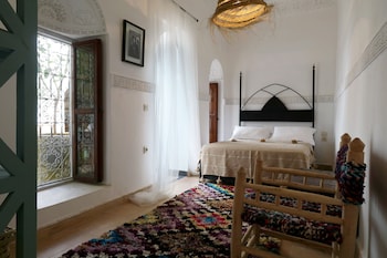 riad dar dar