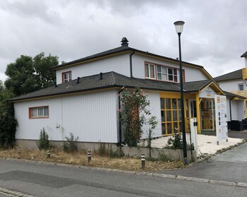 Premiere Classe Rennes Ouest - Le Rheu,,2 star