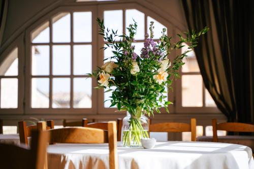 castelnau de montmiral