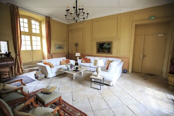 Domaine Des Escaunes,Montfavet>>Gard,4 star