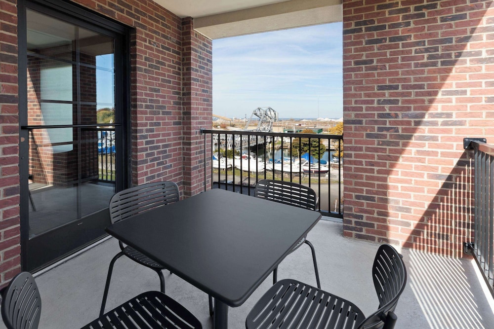 riverbend hotel and suites trademark collection by wyndham
