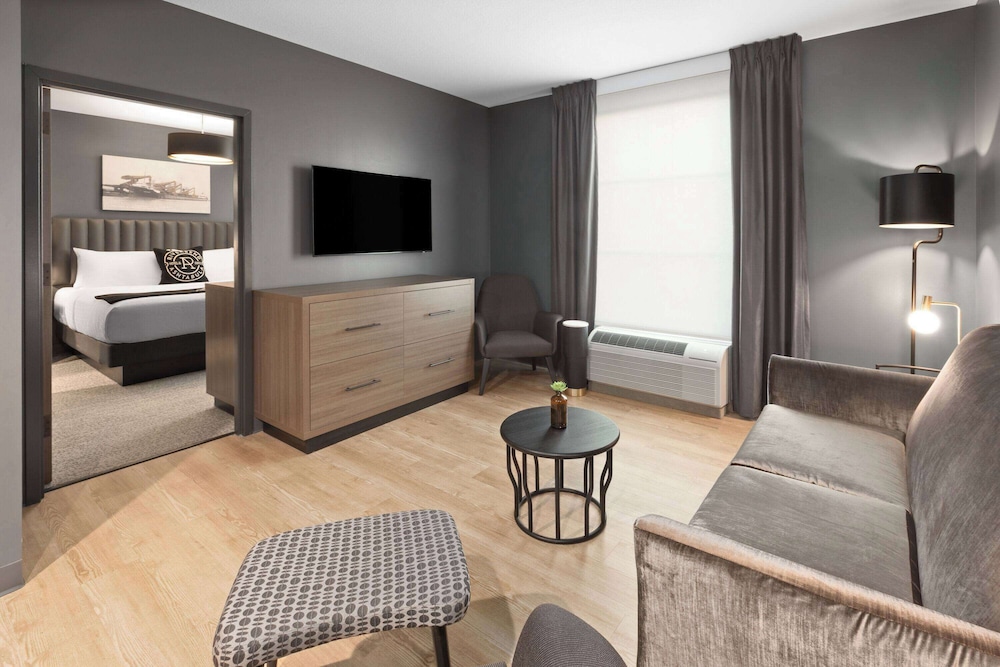 riverbend hotel and suites trademark collection by wyndham