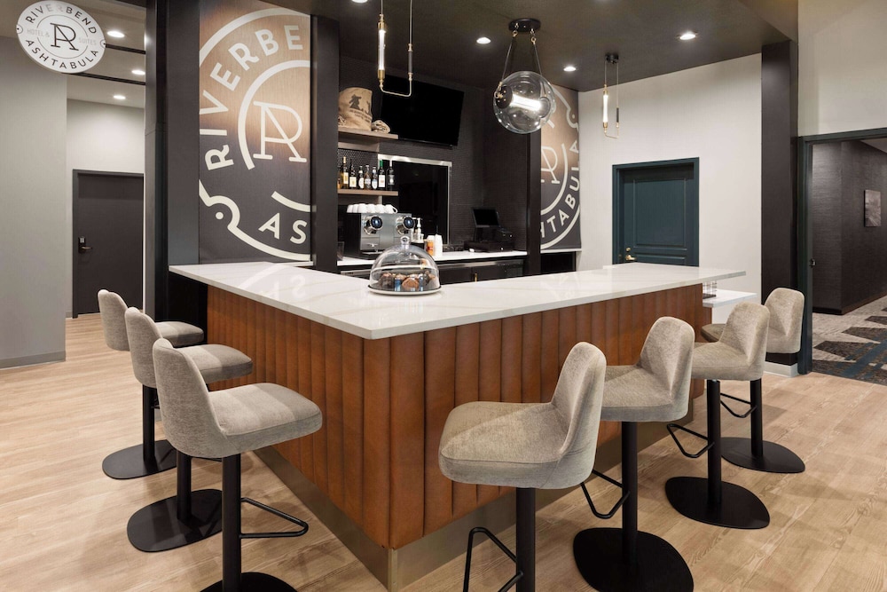 riverbend hotel and suites trademark collection by wyndham