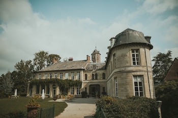 hotel chateau daubry valenciennes