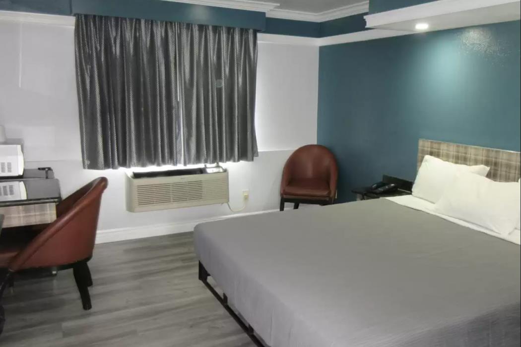 rodeway inn commerce los angeles