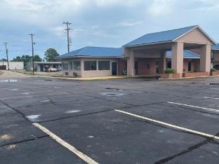 motel 6 greenwood ms