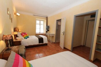 Auberge De L'echauguette,Guillestre>>Eygliers,2 star