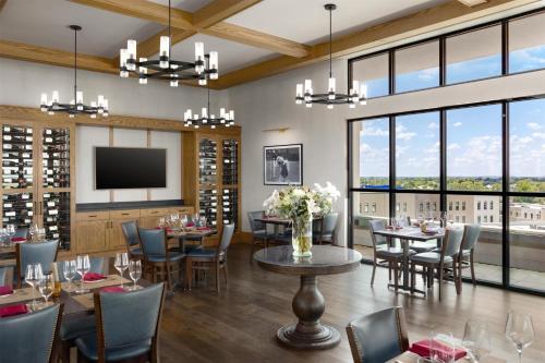 hotel avail rogers tapestry collection by hilton