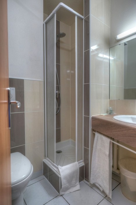 bandb hotel saint etienne monthieu