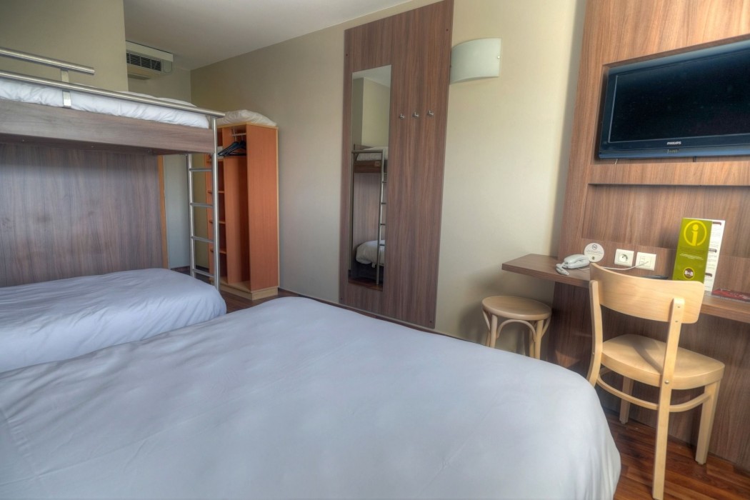 bandb hotel saint etienne monthieu