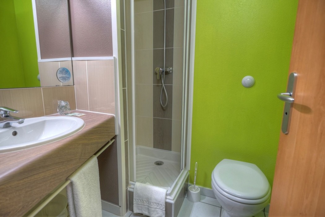 bandb hotel saint etienne monthieu