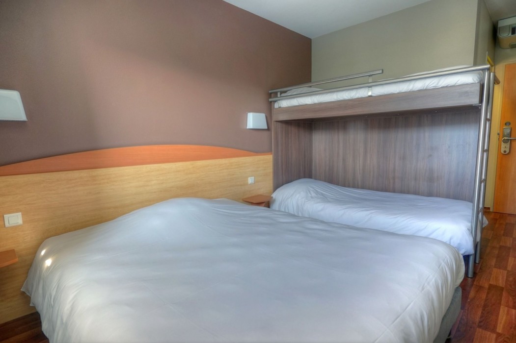 bandb hotel saint etienne monthieu