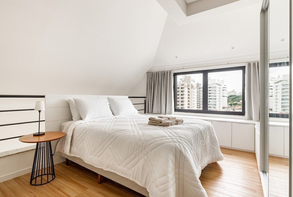 zee studios a 200m da beira mar norte