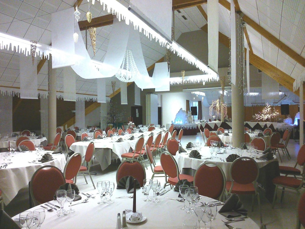 threeland hotel