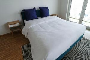 threeland hotel