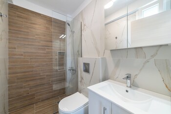 roxani residential complex