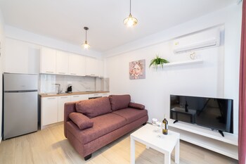 roxani residential complex