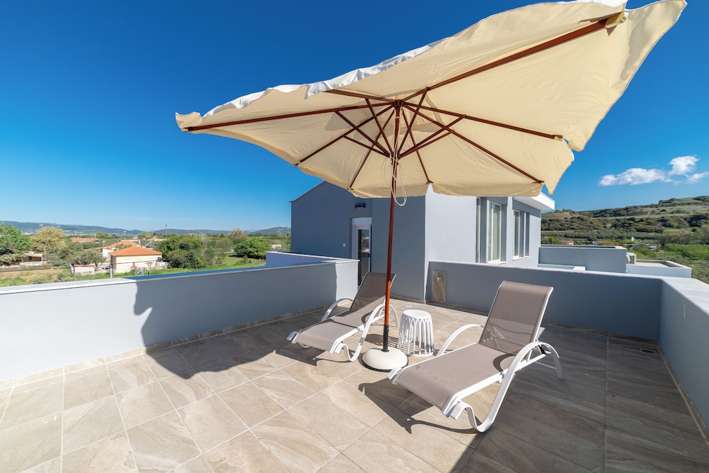 roxani residential complex