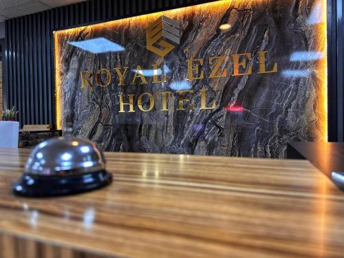 royal ezel hotel