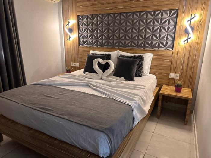 royal ezel hotel