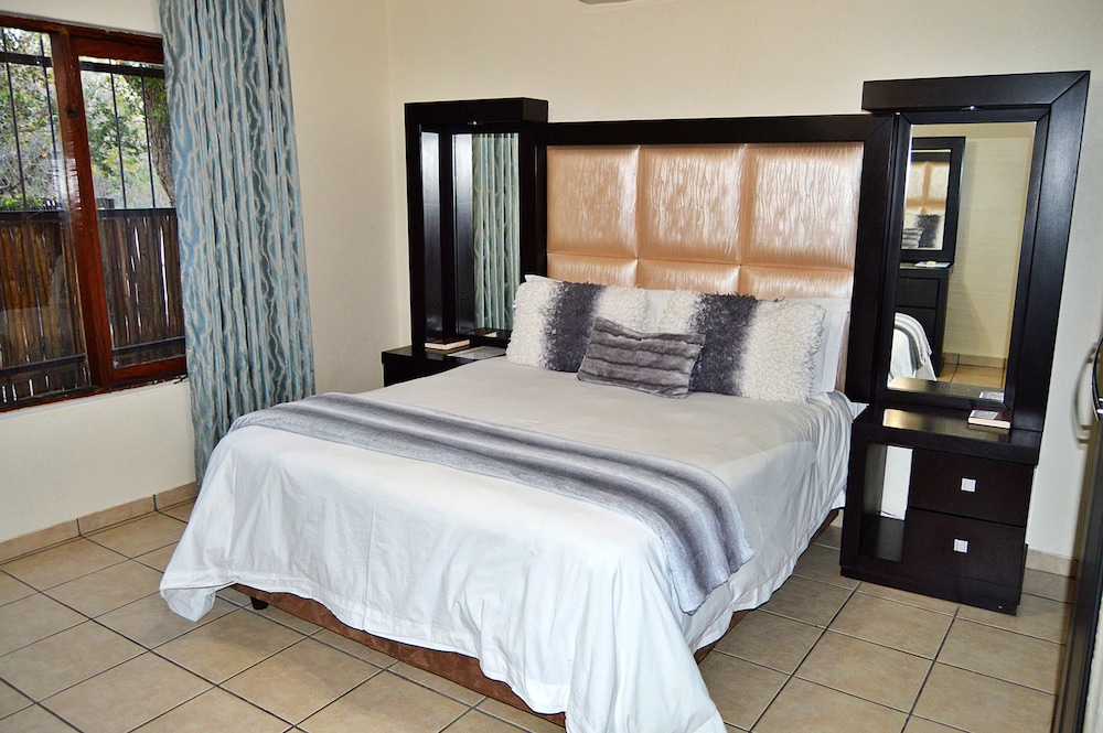 royale marlothi safari lodge