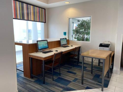 holiday inn express eunice by ihg