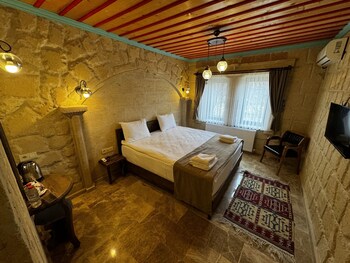 rustic caves hotel