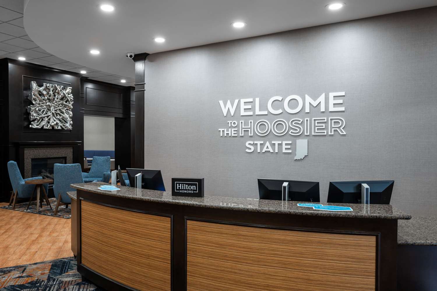 hampton inn evansville airport