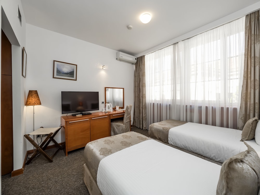 garni hotel le petit piaf