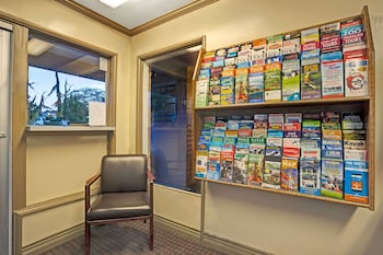 Travelodge By Wyndham Everett City Center,Seattle>>Everett,2 star