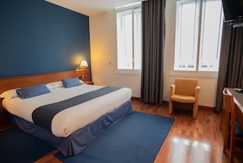 Mondragon Hotela,Bilbao>>Aretxabaleta,3 star