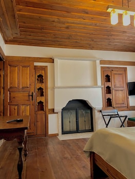 saffronia 1900 boutique hotel