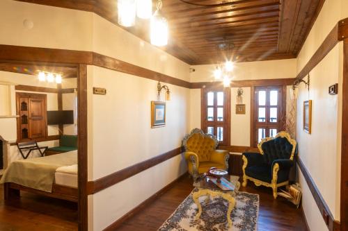 saffronia 1900 boutique hotel