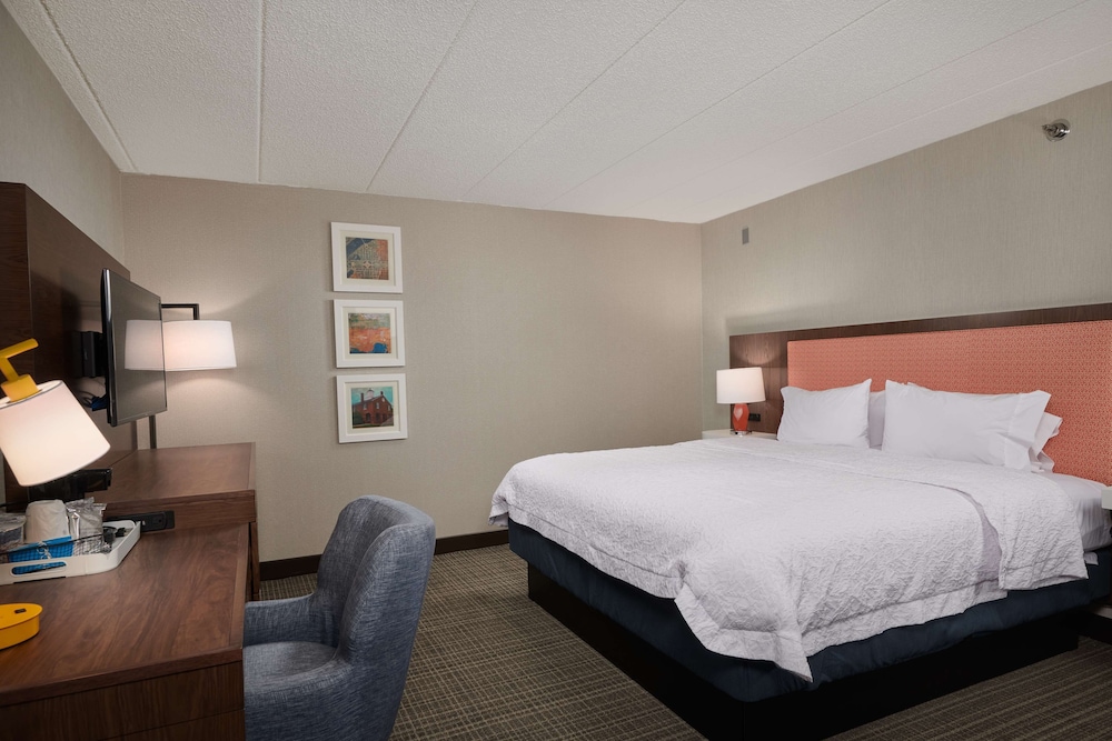 hampton inn fairfax city
