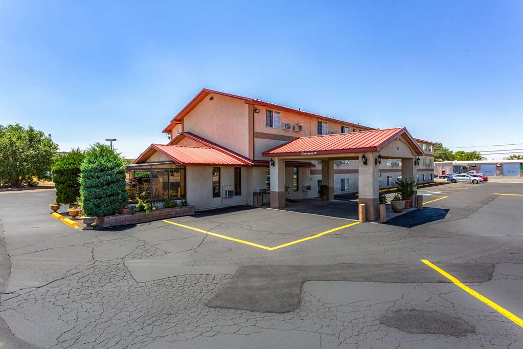 rodeway inn farmington