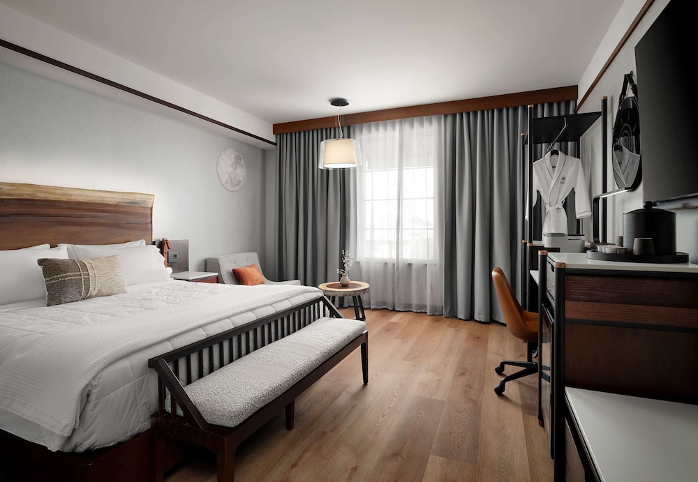 sanctity hotel rancho cucamonga tapestry collection hilton