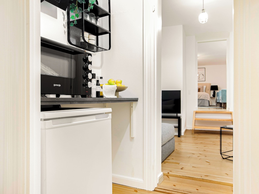 sanders downtown cph cozy 2 bdr apt near tivoli