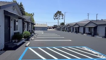 scenic motel