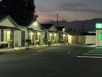 scenic motel