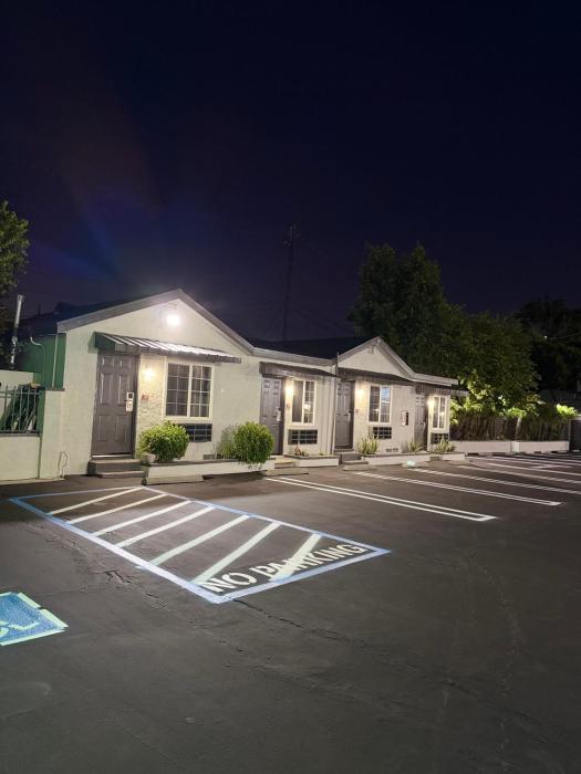 scenic motel