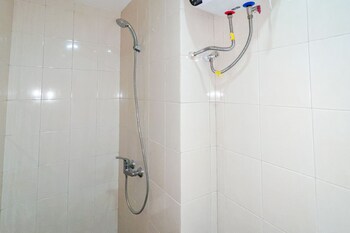 scenic studio apartment at vida view makassar