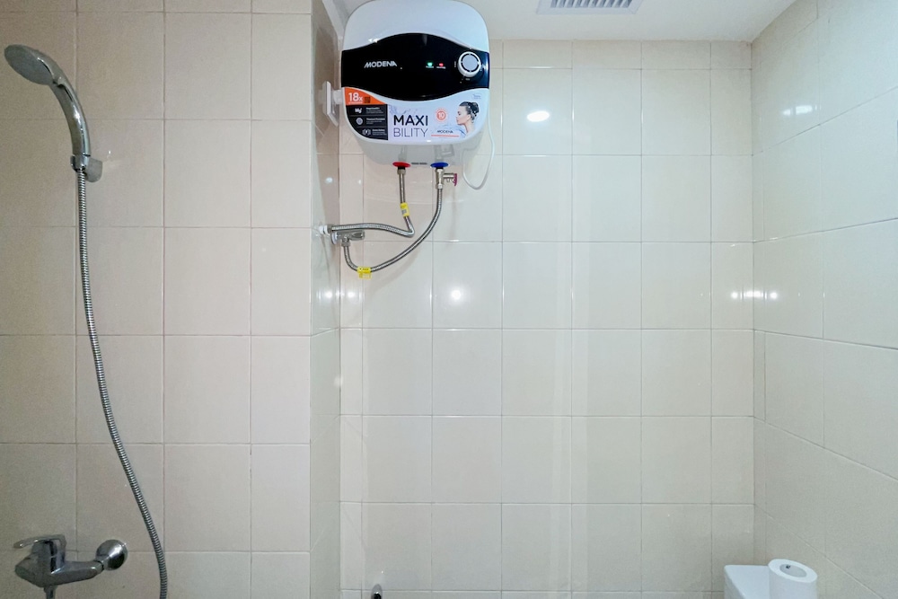 scenic studio apartment at vida view makassar