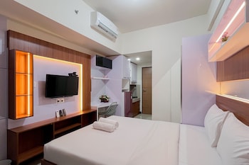 scenic studio apartment at vida view makassar