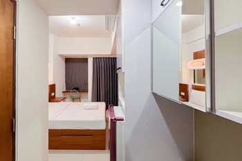 scenic studio apartment at vida view makassar