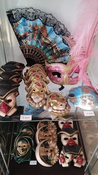 Dream,Near The Airport,3 star