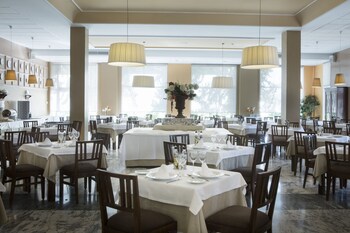 Gran Hotel Aqualange - Balneario De Alange,Almendralejo>>Alange,4 star